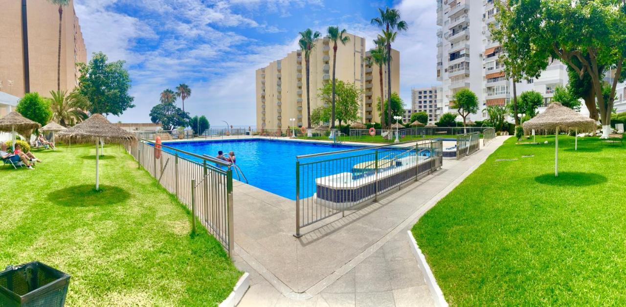 ベナルマデナAlay Puerto Marinaアパートメント エクステリア 写真